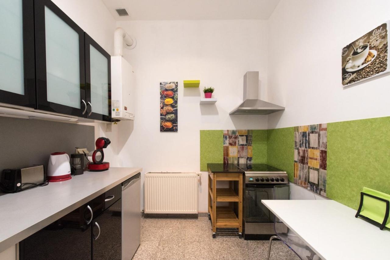Belvedere Central Apartment Вена Экстерьер фото